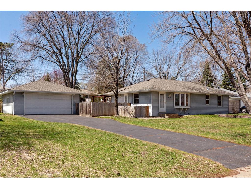 8474 Hale Avenue S Cottage Grove MN 55016 6365558 image1