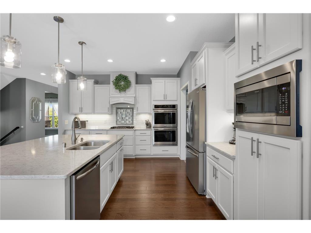 8476 200th Street W Lakeville MN 55044 7079338 image16