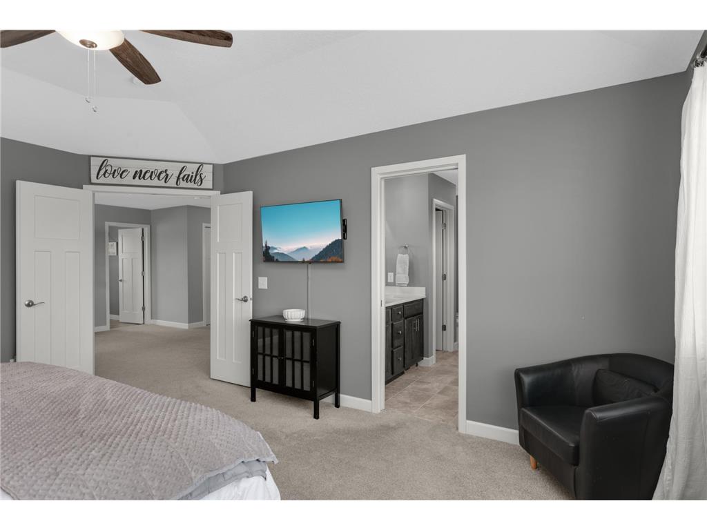 8476 200th Street W Lakeville MN 55044 7079338 image25