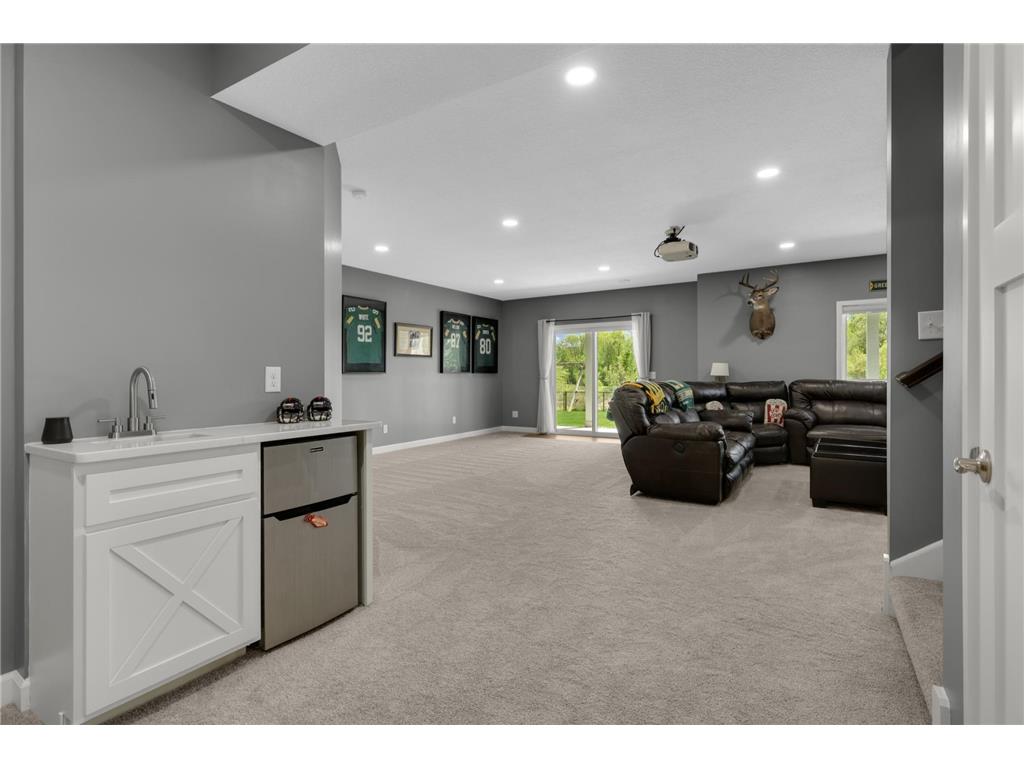 8476 200th Street W Lakeville MN 55044 7079338 image38