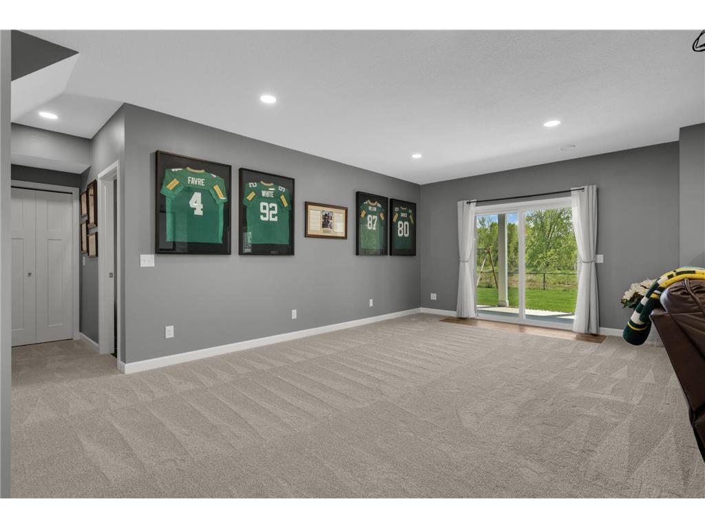 8476 200th Street W Lakeville MN 55044 7079338 image40