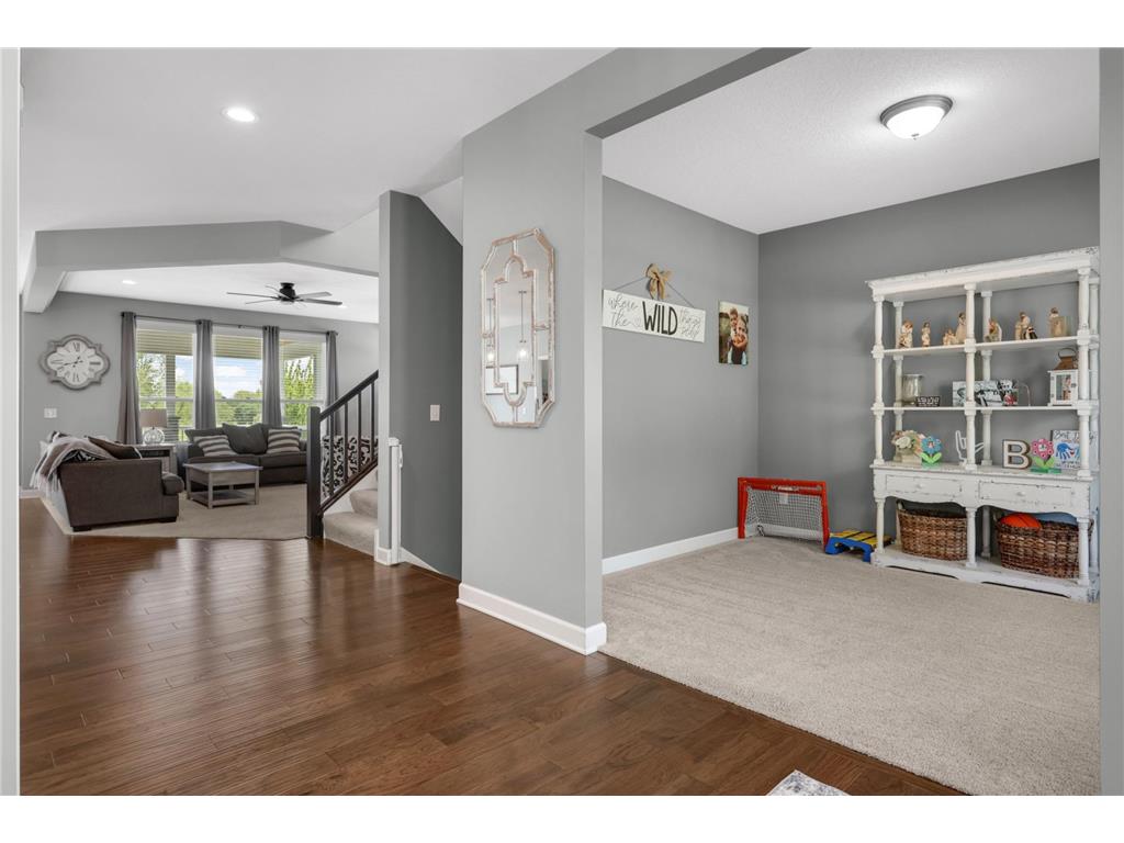8476 200th Street W Lakeville MN 55044 7079338 image6