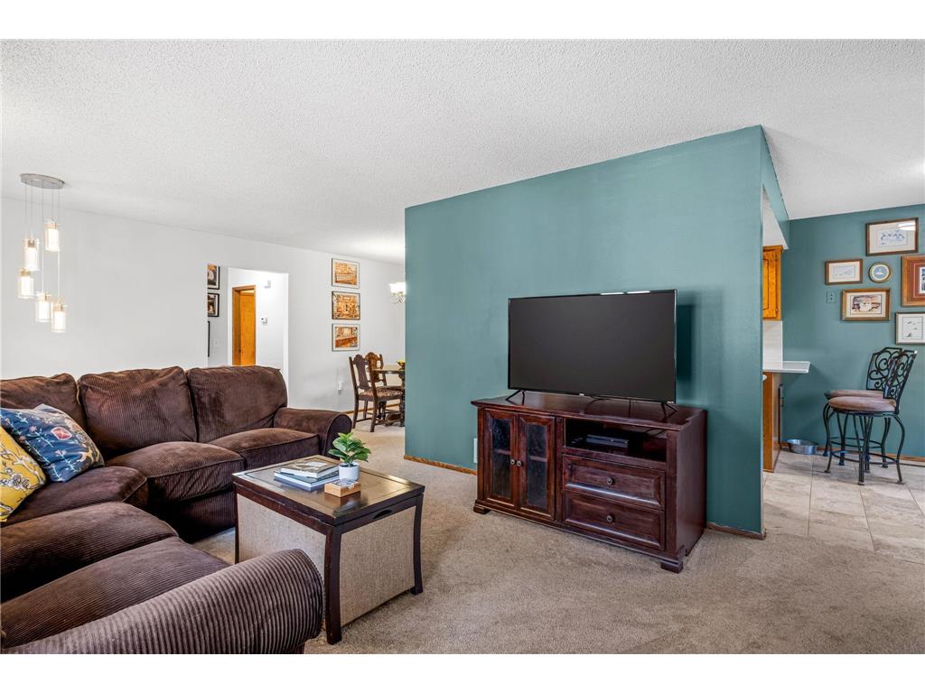 8478 Yates Avenue N Brooklyn Park MN 55443 6619987 image1