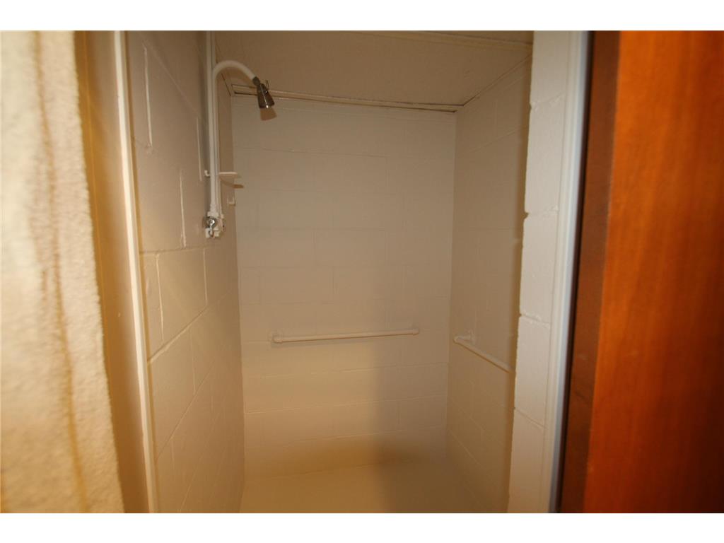 848 Dellwood Street S Cambridge MN 55008 7045921 image19