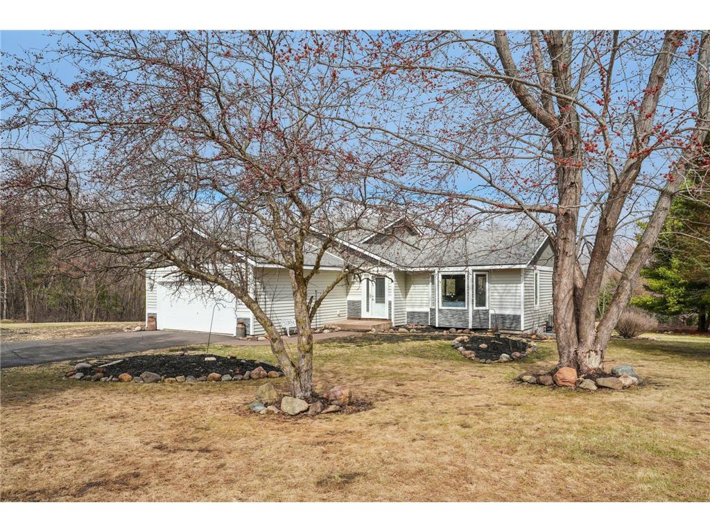 848 Mcdiarmid Drive Hudson WI 54016 7016618 image1