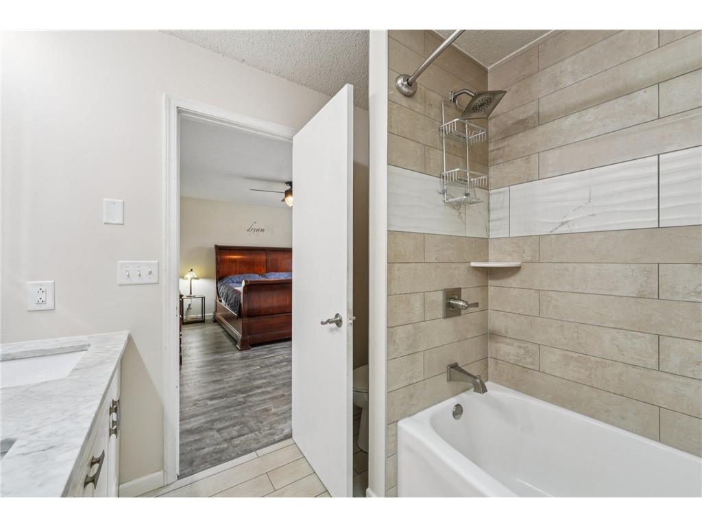 848 Mcdiarmid Drive Hudson WI 54016 7016618 image12