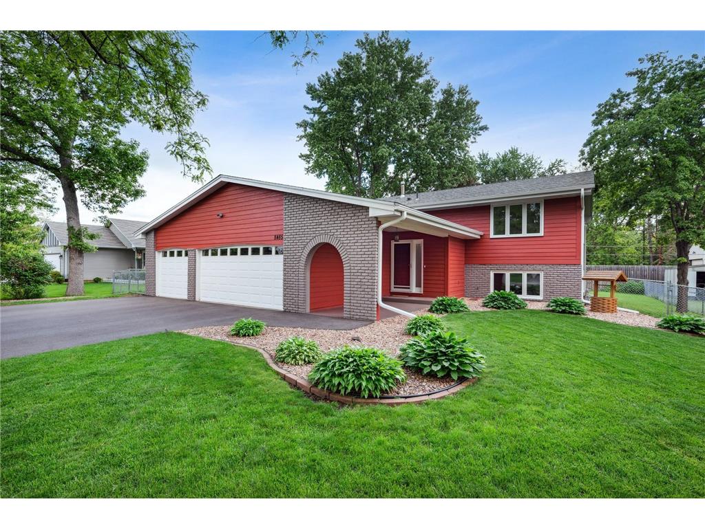 8485 Sunnyside Road Mounds View MN 55112 6200511 image1