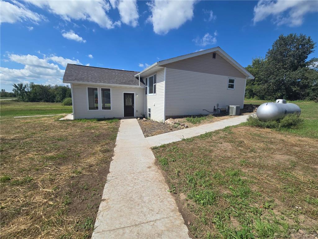 8486 Cable Road Sobieski MN 56345 6789614 image1