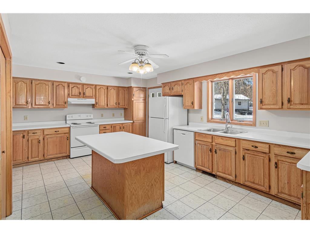 849 Dodd Road West Saint Paul MN 55118 6675827 image2