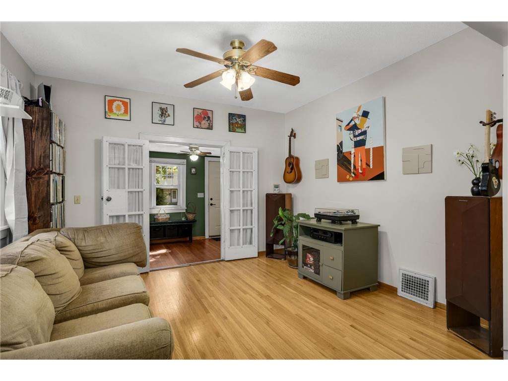 849 Tatum Street Saint Paul MN 55104 7073550 image4