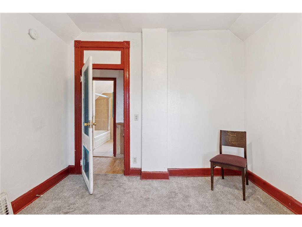 849 Woodbridge Street Saint Paul MN 55117 6753718 image25