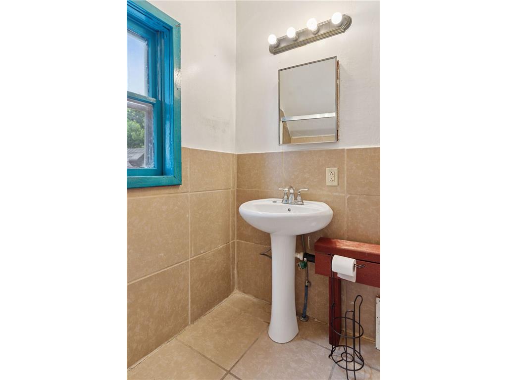 849 Woodbridge Street Saint Paul MN 55117 6753718 image30