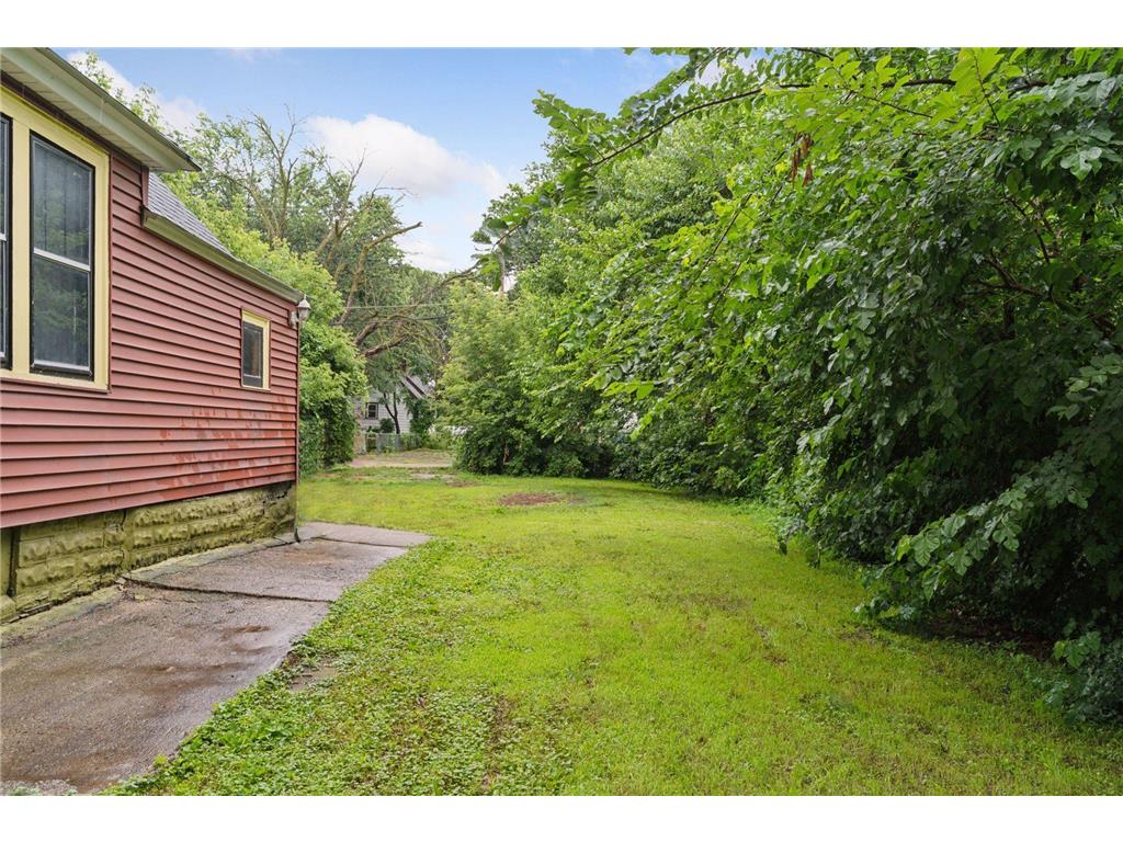 849 Woodbridge Street Saint Paul MN 55117 6753718 image38