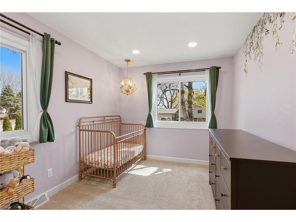 8490 Knollwood Drive Mounds View MN 55112 7061397 image17