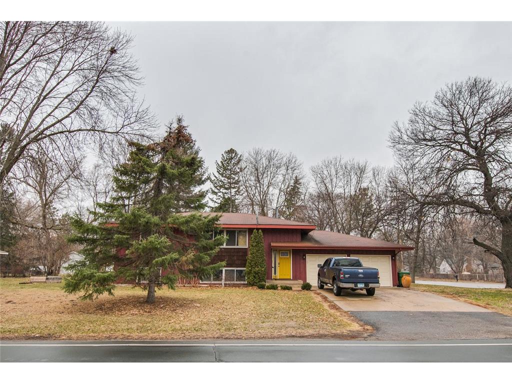 8490 Spring Lake Road, Mounds View, MN, 55112 MLS 6182785 Edina Realty