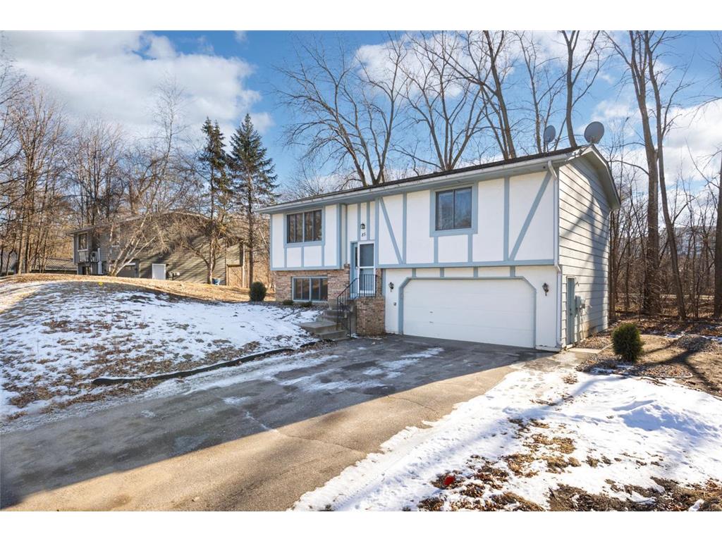 85 Brentwood Avenue Tonka Bay MN 55331 - Lake Minnetonka 6655200 image1