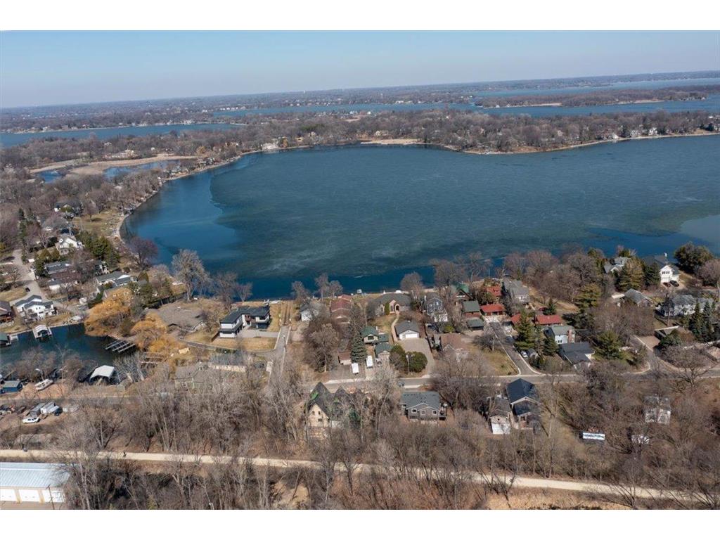 85 Brentwood Avenue Tonka Bay MN 55331 - Lake Minnetonka 7045542 image28