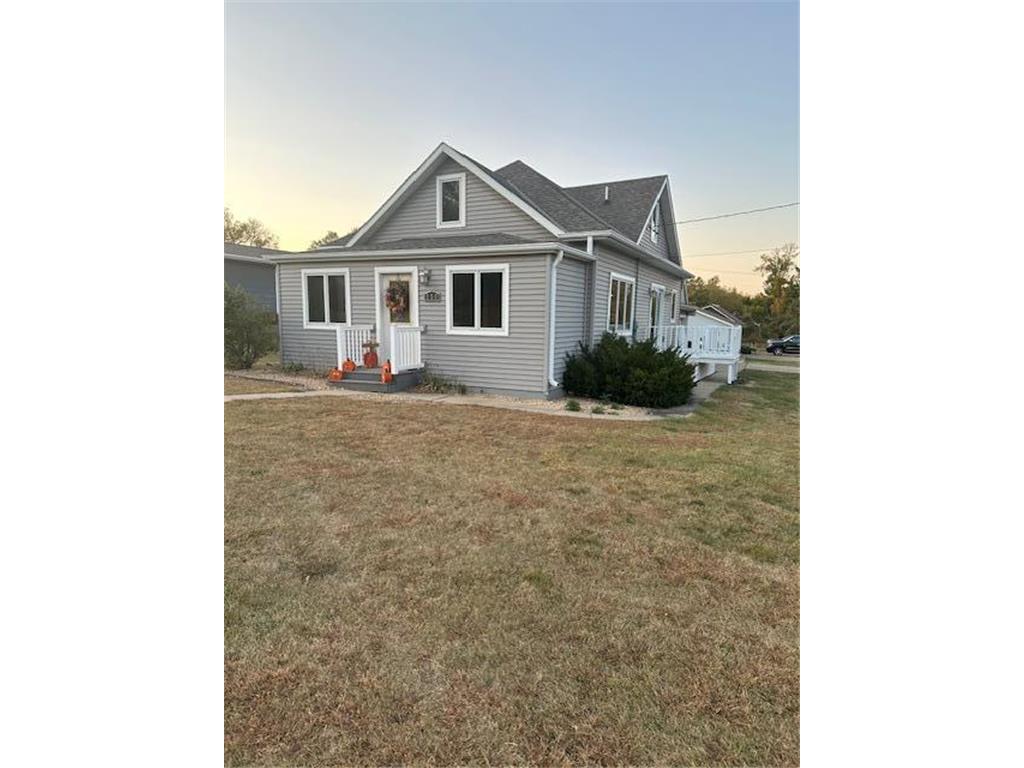 850 1st Street Currie MN 56123 6610937 image1