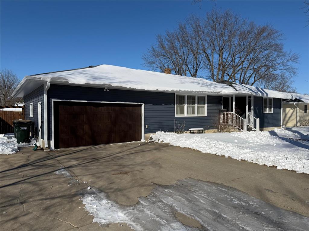 850 Elm Street NE Hutchinson MN 55350 7003647 image1