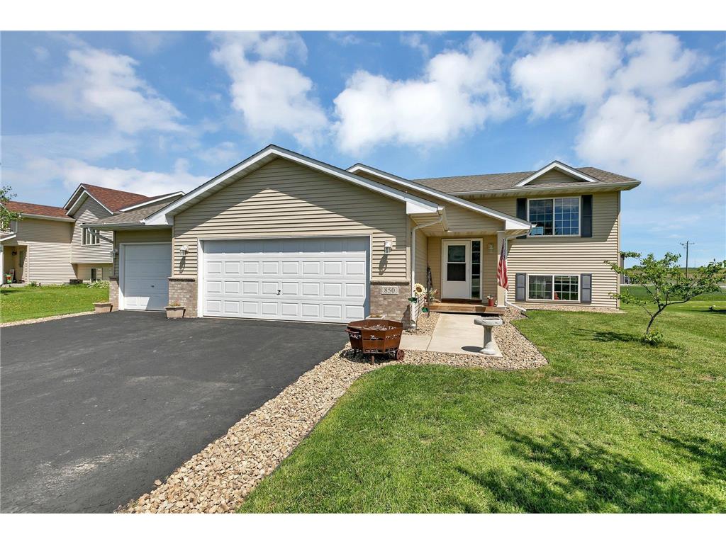 850 Forest City Boulevard NW Maple Lake MN 55358 6206374 image1