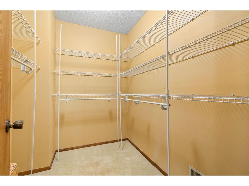 850 Martha Lake Court Shoreview MN 55126 7075387 image32