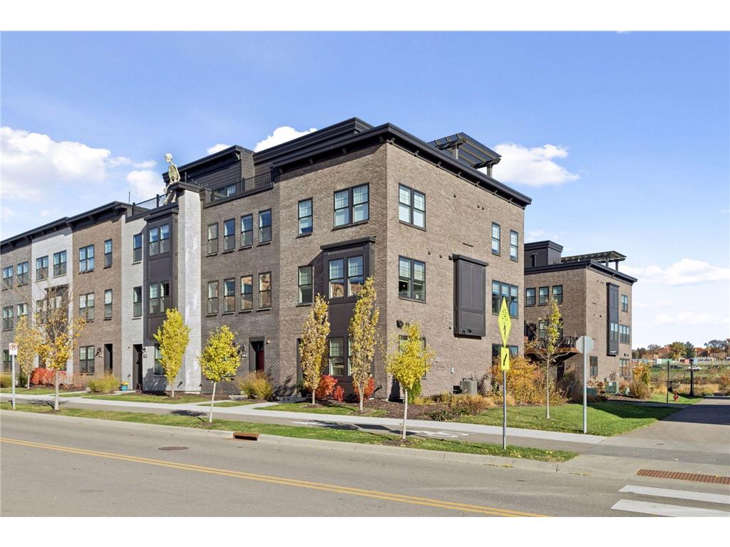 850 Mount Curve Boulevard #L Saint Paul MN 55116 6824585 image1