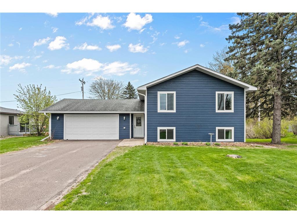 850 W 4th Street Rush City MN 55069 7071950 image1