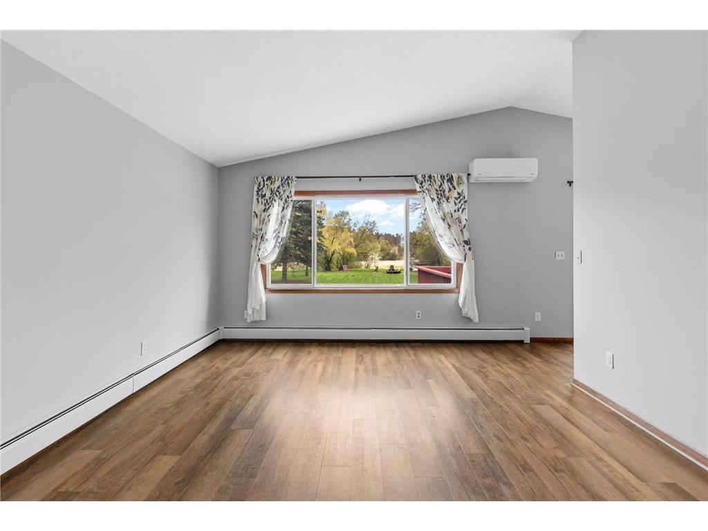850 W 4th Street Rush City MN 55069 7071950 image18