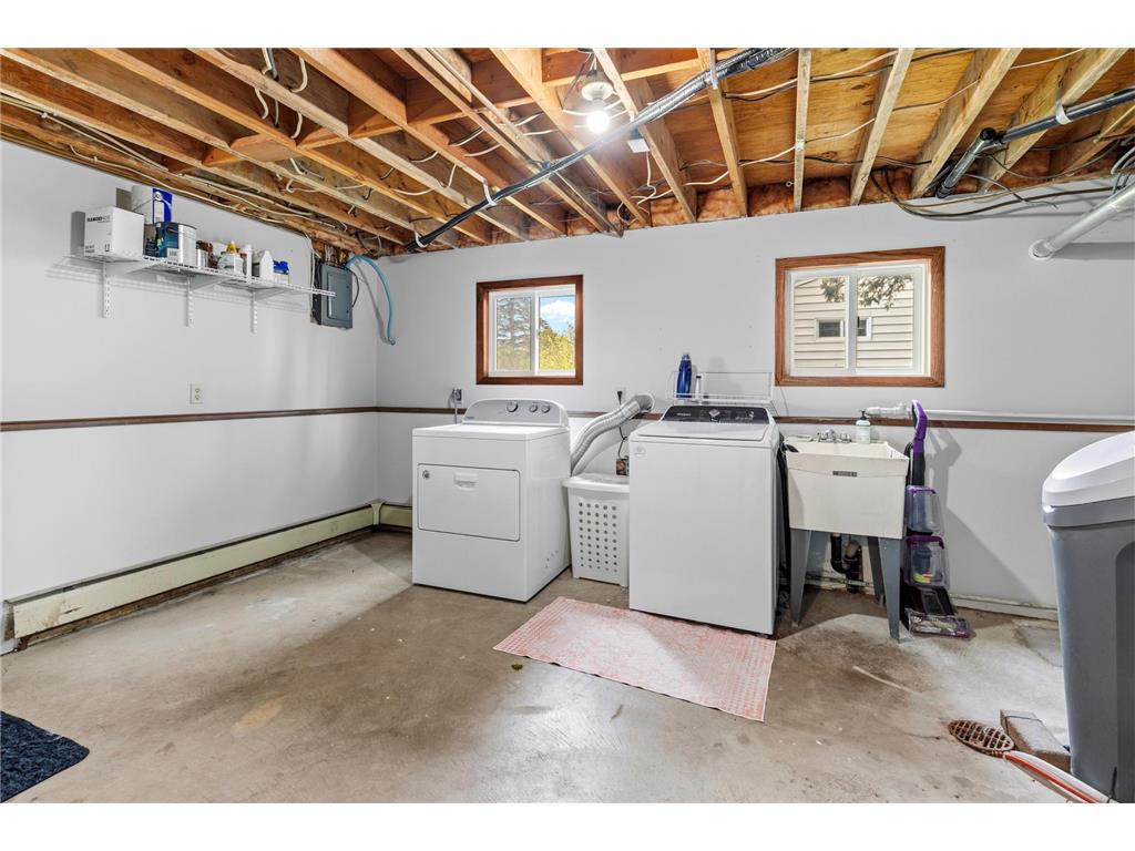 850 W 4th Street Rush City MN 55069 7071950 image36