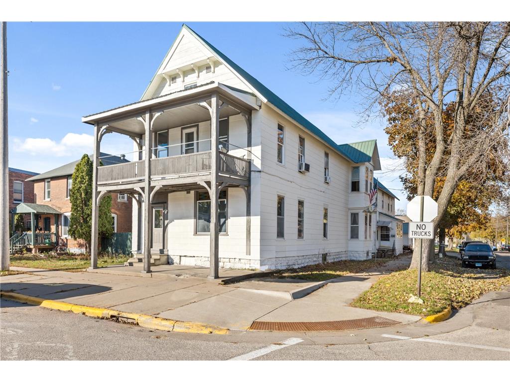 850 W 5th Street Winona MN 55987 6491676 image1