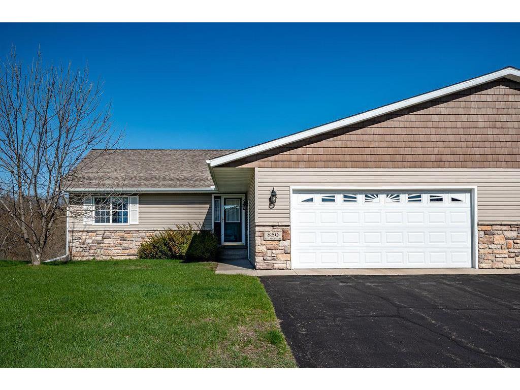 850 W Ridge Court #50 New Richmond WI 54017 6712400 image1