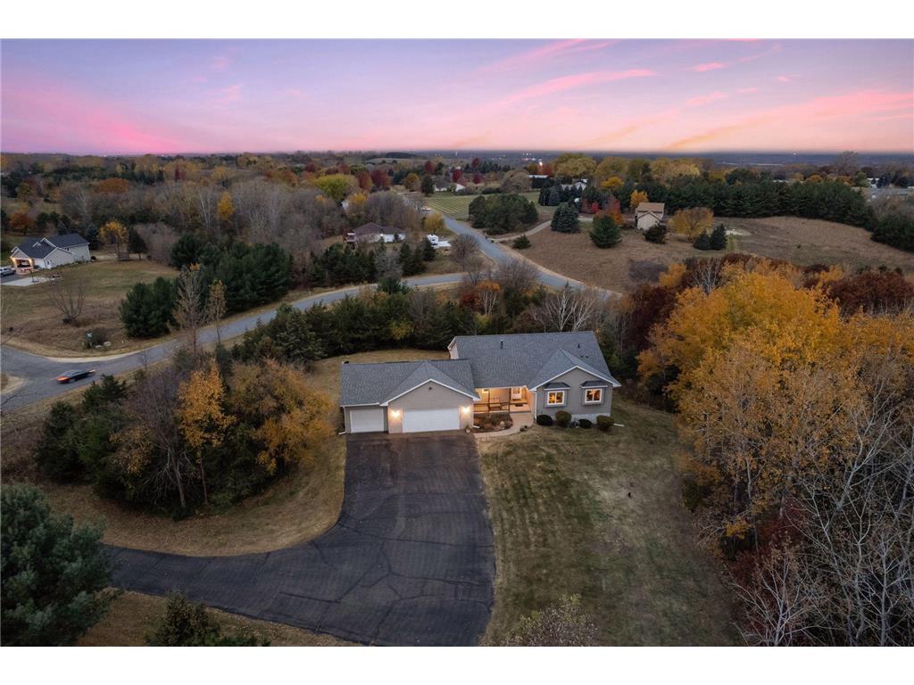 850 Young Road Hudson WI 54016 6621982 image1