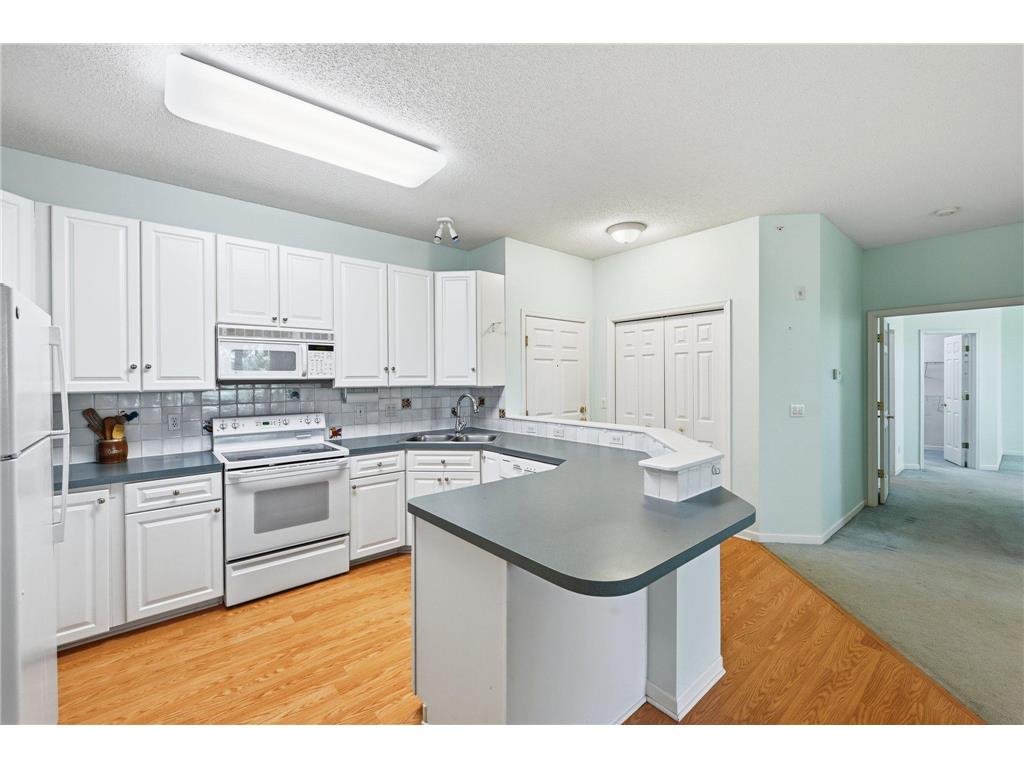 8500 Franlo Road #310 Eden Prairie MN 55344 7071288 image8