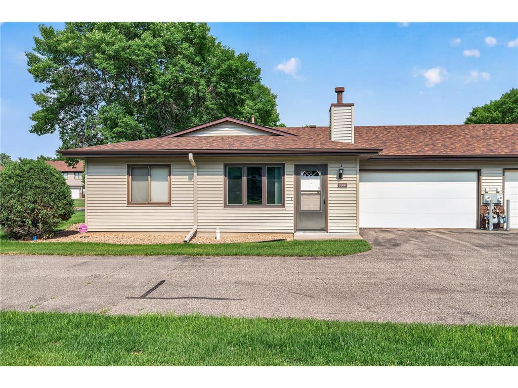 8500 S Maplebrook Circle Brooklyn Park MN 55445 7098747 image1