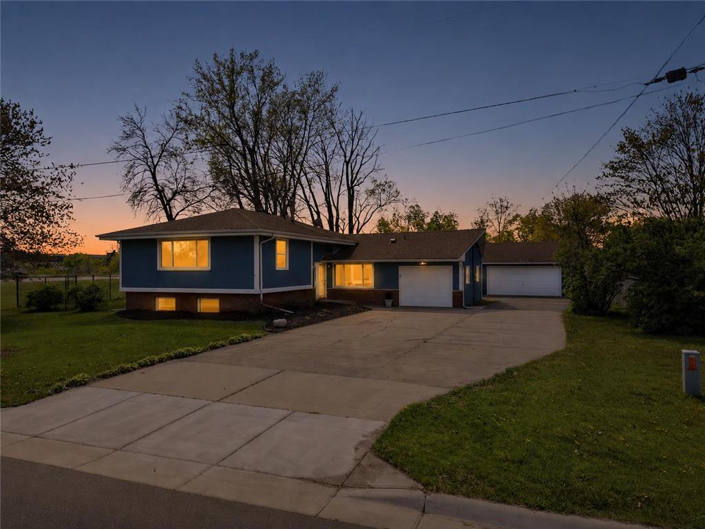 8504 Edison Street NE Blaine MN 55449 7091251 image1