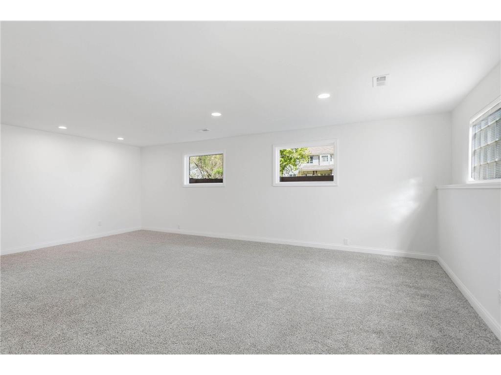 8504 Edison Street NE Blaine MN 55449 7091251 image32