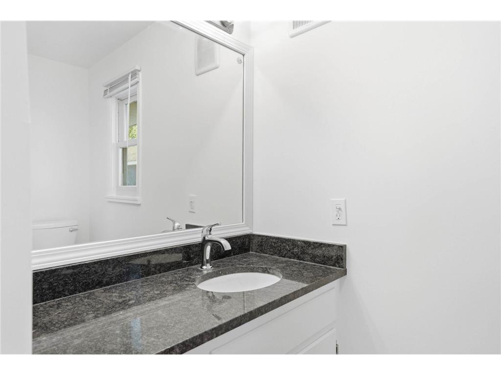 8504 Edison Street NE Blaine MN 55449 7091251 image37
