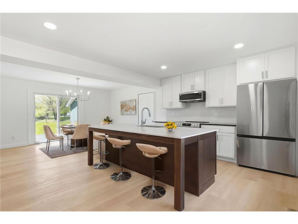 8504 Edison Street NE Blaine MN 55449 7091251 image4
