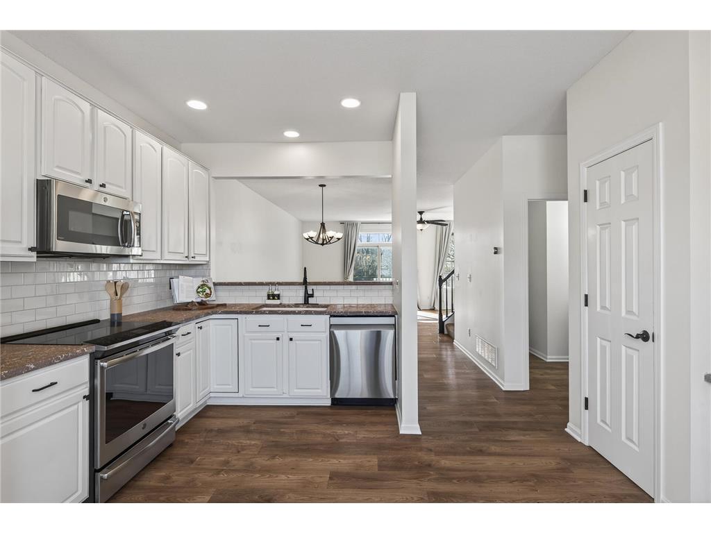 8506 Grove Circle Shakopee MN 55379 7035706 image12