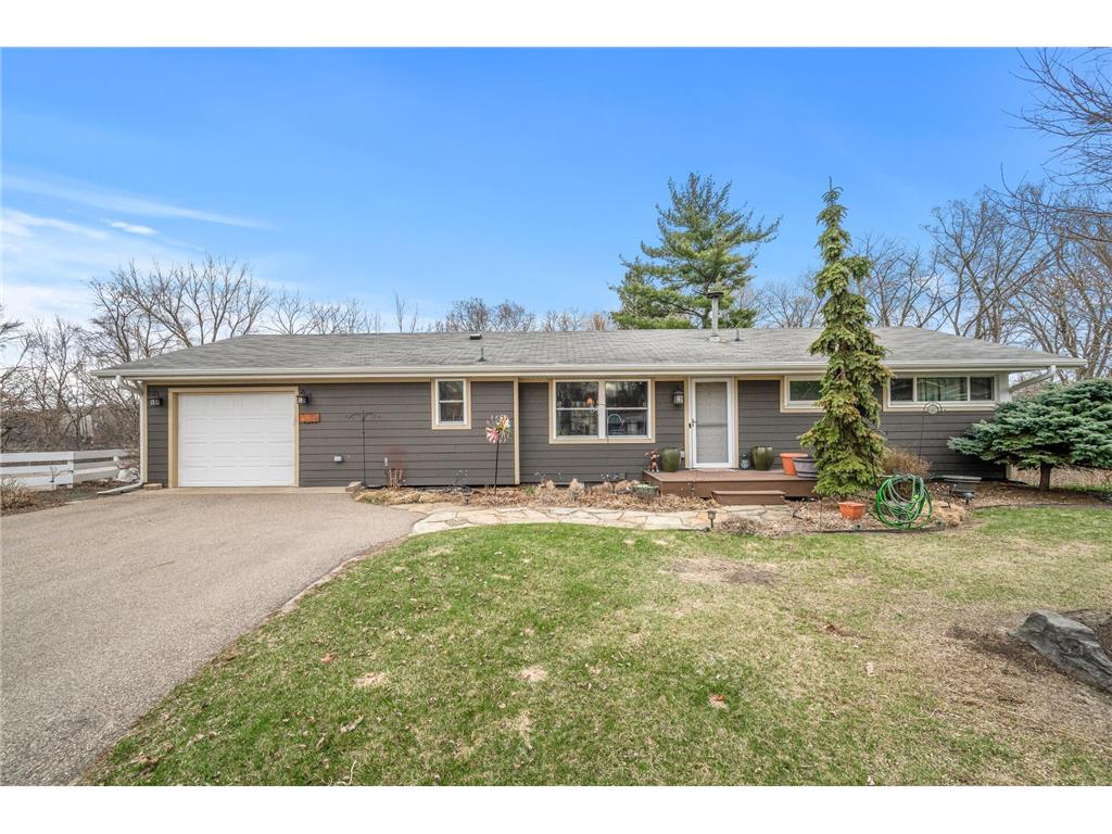 851 Emerald Court New Brighton MN 55112 6700870 image1