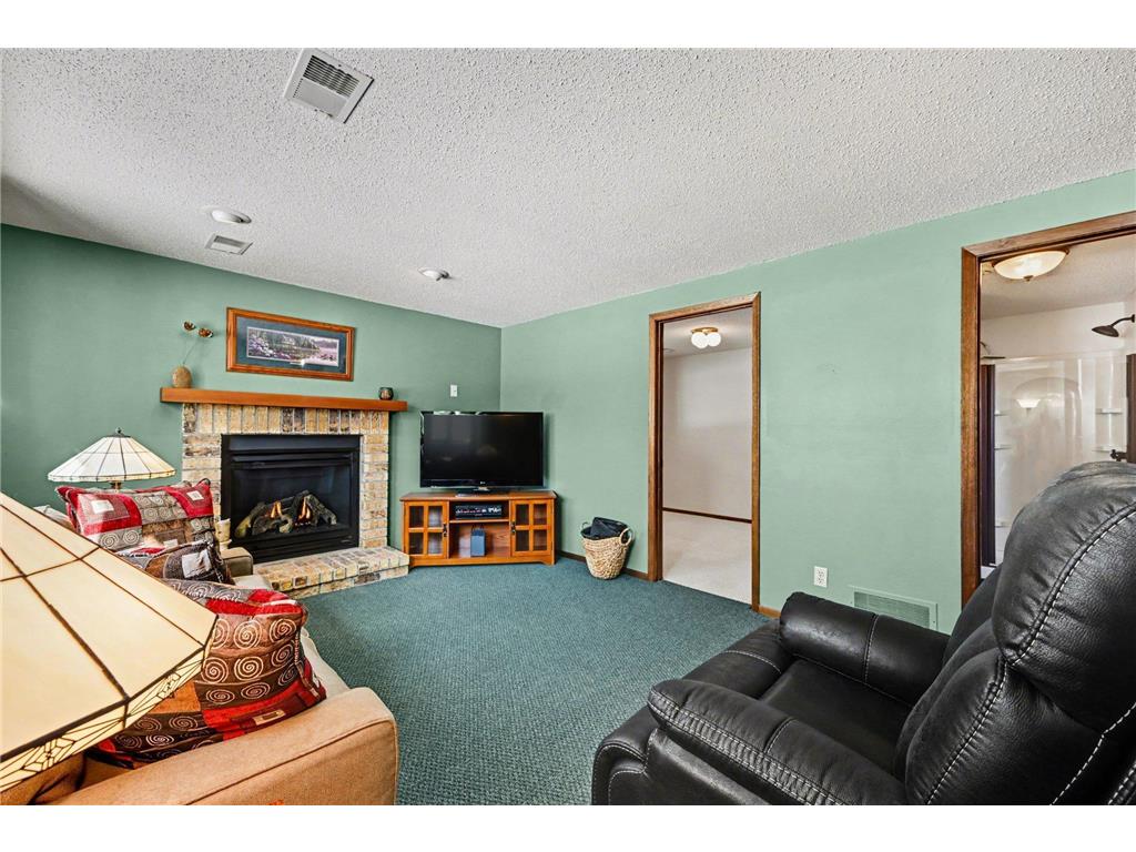 851 Sherwood Road Shoreview MN 55126 7039832 image14