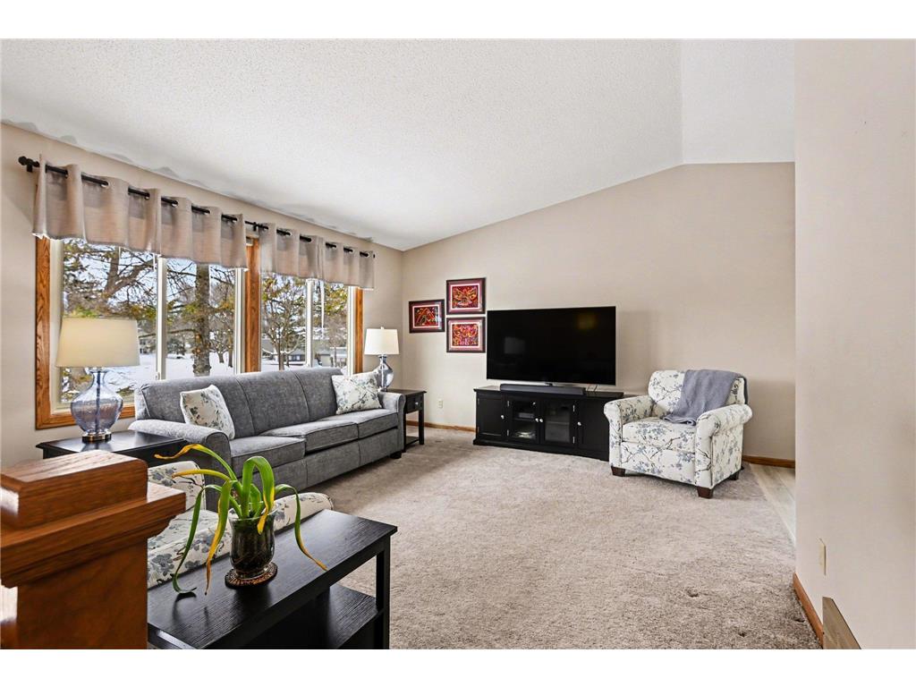 851 Sherwood Road Shoreview MN 55126 7039832 image2