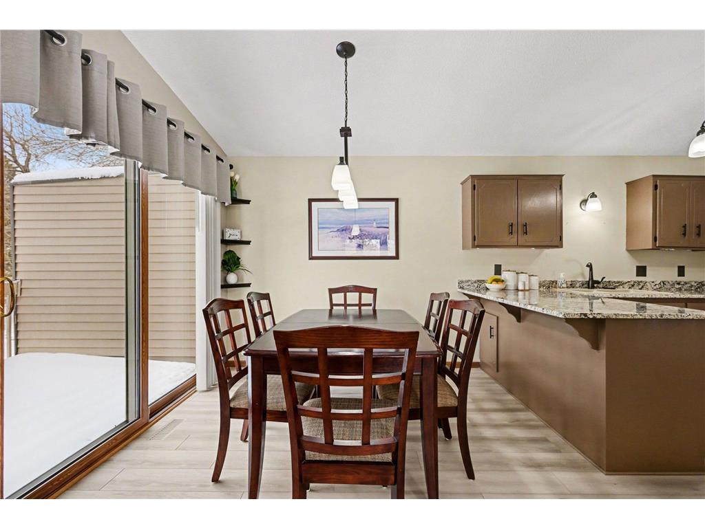 851 Sherwood Road Shoreview MN 55126 7039832 image6