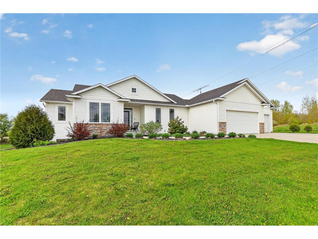 851 Willowmere Drive Zumbrota MN 55992 7070362 image1