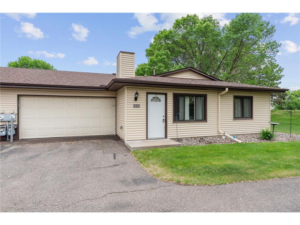 8510 S Maplebrook Circle Brooklyn Park MN 55445 6713426 image1