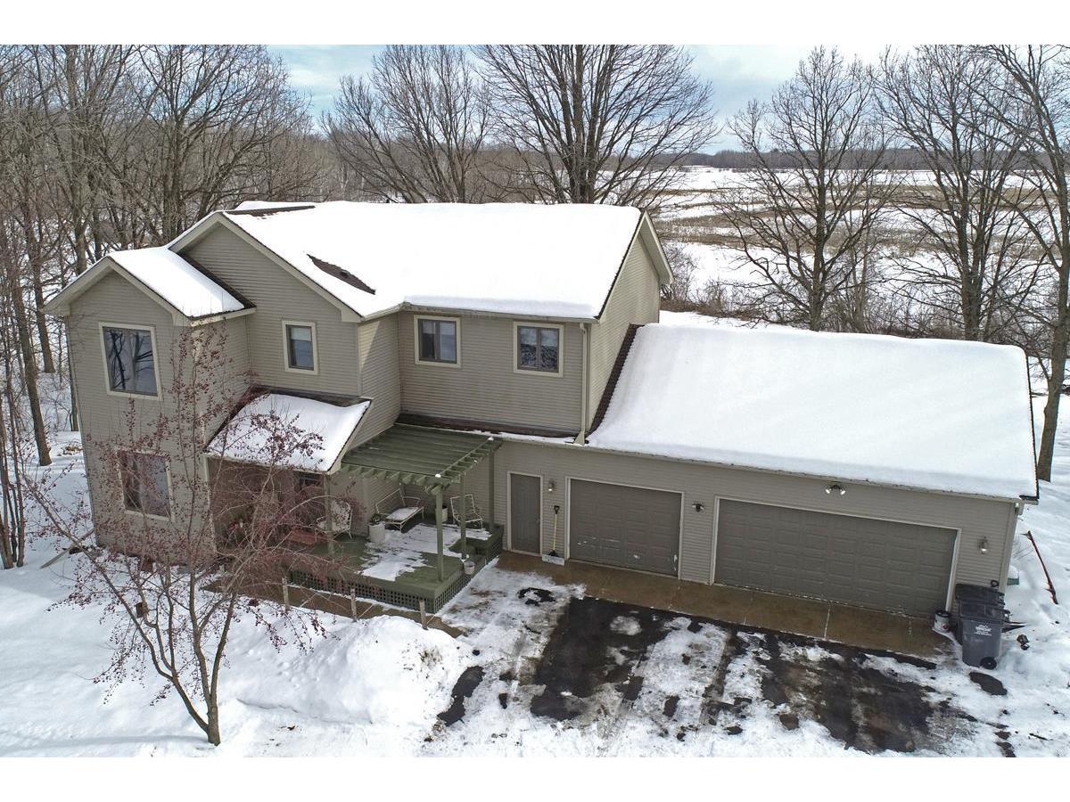 8512 405th Avenue NW, Milaca, MN 56353 MLS 5717933 Edina Realty