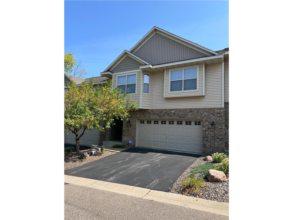 8512 Lakeview Terrace Savage MN 55378 6427836 image1