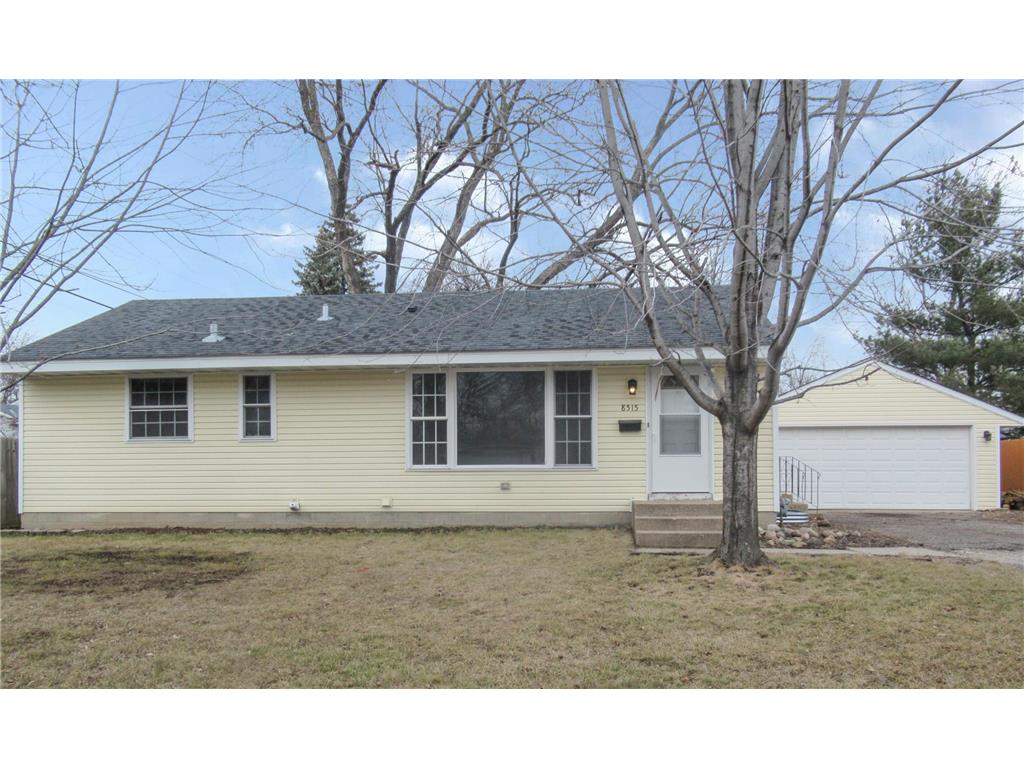 8515 207th Street W Lakeville MN 55044 6490529 image1