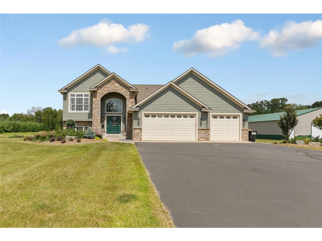 8515 Ryan Lake Dr. NE Stacy MN 55079 6572770 image1
