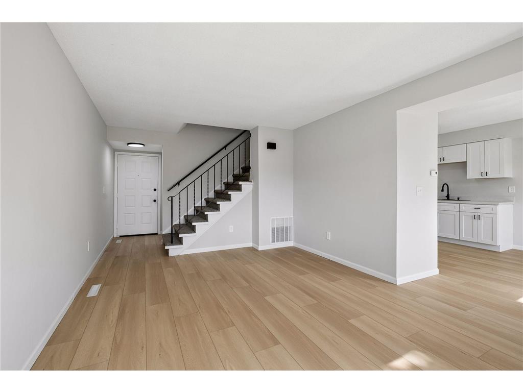 8515 W 97th Street Circle Bloomington MN 55438 7110700 image6